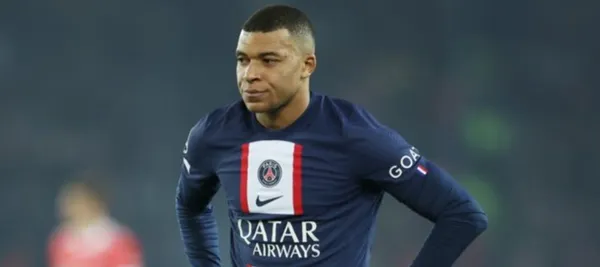 Ahora el delantero francés salió a desmentir su intento de salida en este mercado