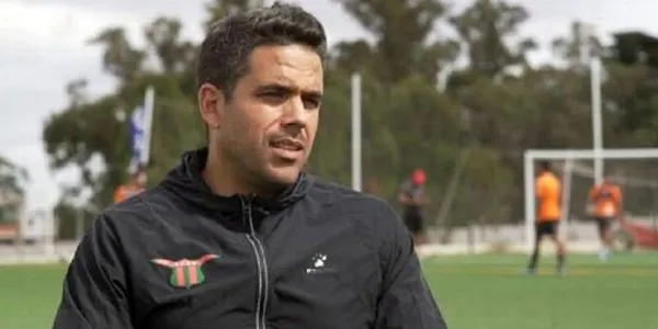 Conozca el club en el que dirigirá el hermano del reconocido entrenador César Farías