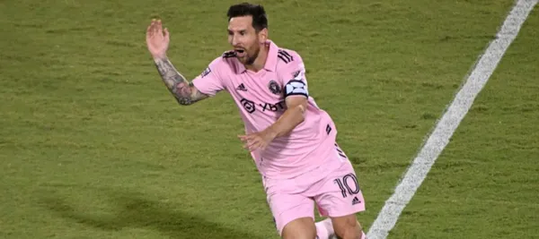 El argentino la rompió en el duelo frente al Dallas y sigue elevando su nivel