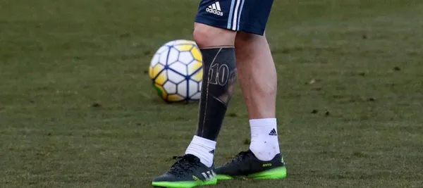 El argentino tiene grandes porciones de su cuerpo cubiertas con tinta