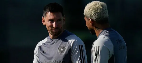 El argentino y el venezolano tuvieron un cruce en el partido