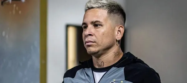 El atacante venezolano tuvo incovenientes en el Santos