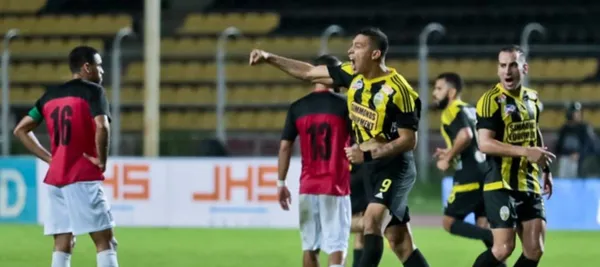 El aurinegro va por los 3 puntos frente a Portuguesa para seguir prendido