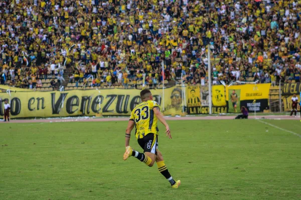 El conjunto aurinego necesita de una victoria para acercarse al líder del campeonato, quien se encuentra a diez puntos de distancia