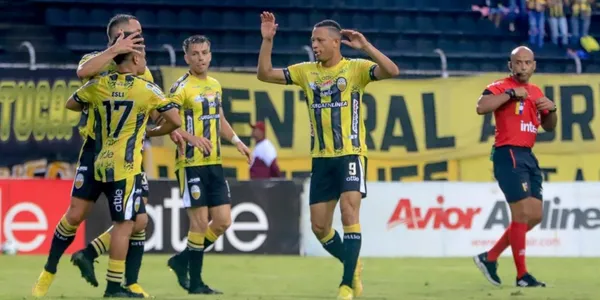 El conjunto aurinegro tiene una buena noticia además de la cima del torneo