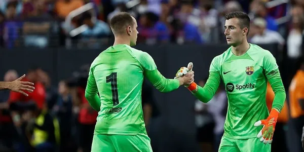 El conjunto catalán tomó la decisión sobre que hará con el arquero