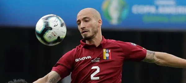 El defensor sigue haciendo historia en el viejo continente