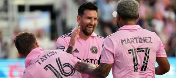 El delantero está encantado de compartir vestuario con el argentino