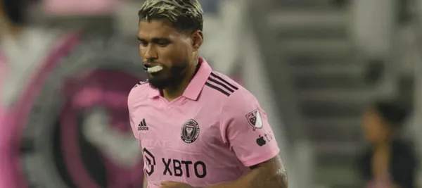 El delantero finalmente fue de la partida junto al argentino en la victoria