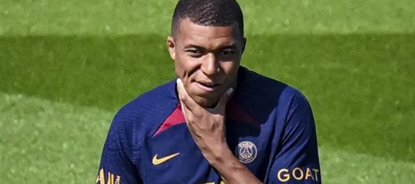 El delantero francés podría tener probeblemas para continuar sin renovar