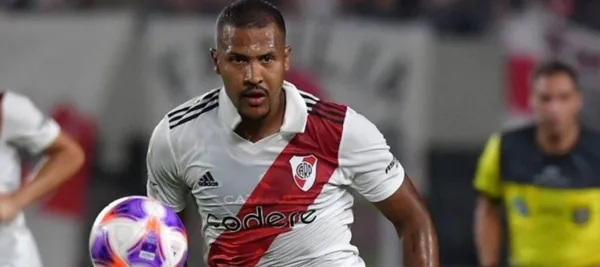 El delantero iba a ser suplente según informaron los periodistas argentinos