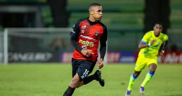 El delantero Saúl Guarirapa estableció un nuevo récord en los Rojos del Ávila.