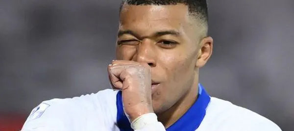 El delantero tuvo una reacción en redes sociales ante la tremenda oferta