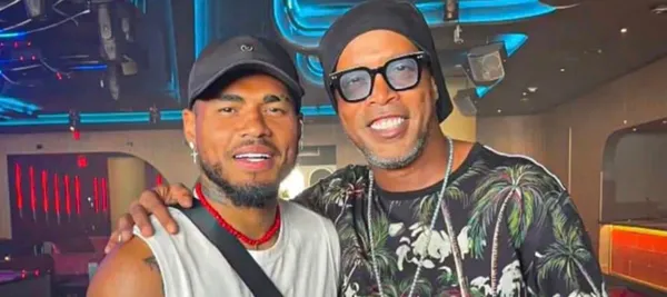 El delantero venezolano la rompe en la cancha y afuera también