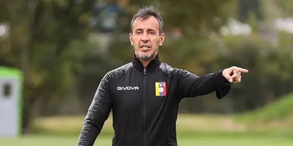 El delantero Venezolano que entra en racha en el Envigado de Colombia y le da tranquilidad a Batista.