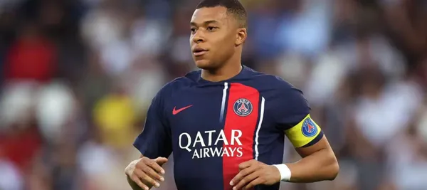 El delantero y el club están en tratativas para renivar el contrato del jugador