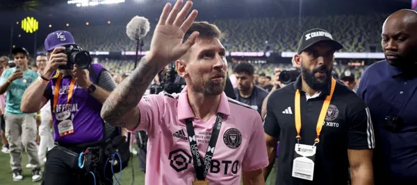 El elenco rosado sigue creciendo desde la llegada del astro rosarino