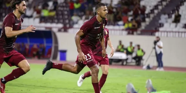 El entrenador argentino lanzó la lista de convocados para las eliminatorias