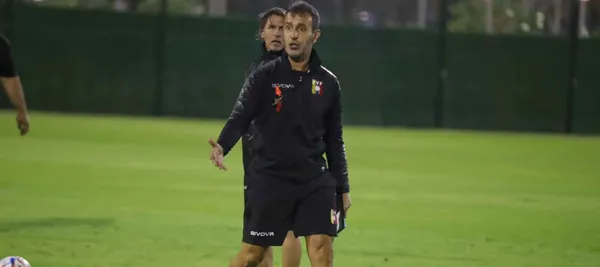 El entrenador argentino realizó la convocatoria oficial