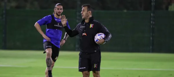 El entrenador argentino se caracteriza por mirar a las inferiores de las selecciones