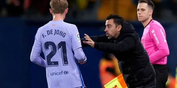 El entrenador azulgrana habla en conferencia sobre la ausencia del volante