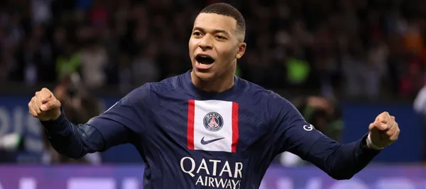 El entrenador español tomó una decisión respecto del delantero