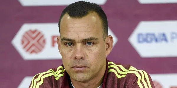 El ex entrenador de Venezuela, Rafael Dudamel, llega a México y le da felicidad a la Vinotinto.