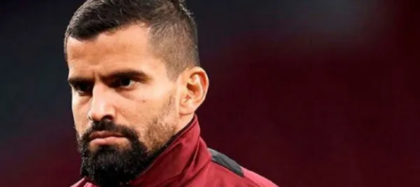 El histórico mediocampista de la vinotinto arregló para jugar con Soteldo