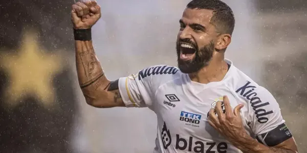 El histórico volante vinotinto se anotó en la lista de goleadores