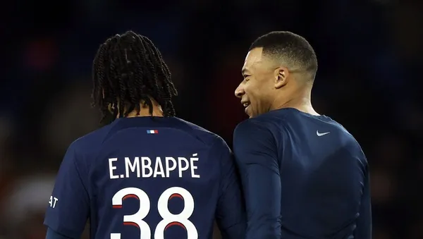 El Paris Saint-Germain estaría cerca de renovar a Ethan Mbappé.