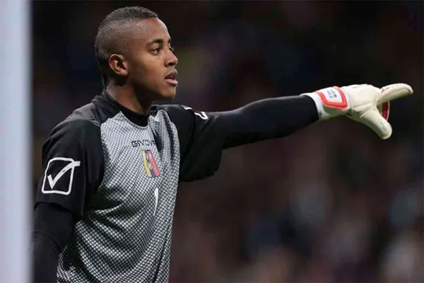 El portero venezolano es una de las figura del fútbol venezolano en el exterior, así como parte de la columna vertebral de la Vinotinto