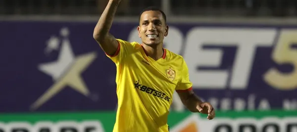 El vinontinto fue del 11 inicial en el duelo frente a libertad de Loja