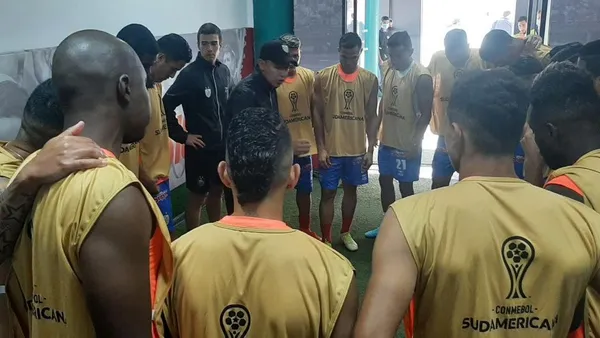 Estudiantes de Mérida en Copa Sudamericana y Metropolitanos en Copa Libertadores cayeron por goleadas en casa