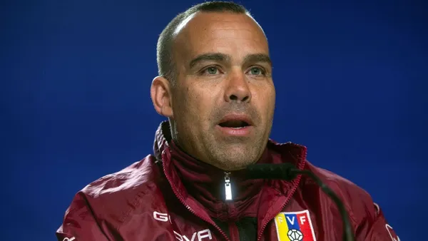 Rafael Dudamel, ex entrenador de Venezuela, es el principal candidato para asumir en Necaxa.