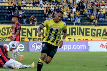 El aurinegro empate en el final del primer tiempo con Portuguesa