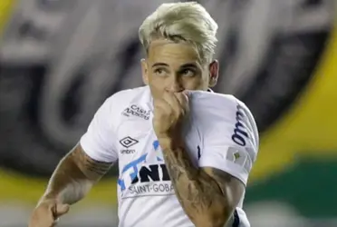 El jugador de la vinotinto fue expulsado en el duelo del Santos