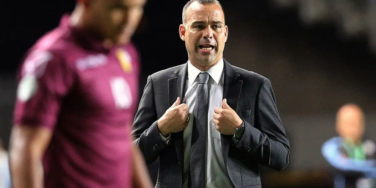 Leonardo Flores llega a Bcaramanga para reforzar al equipo dirigido por Rafael Dudamel.