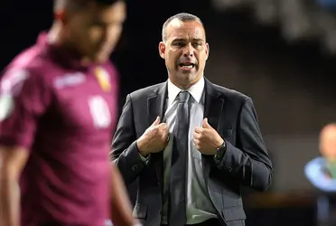 Leonardo Flores llega a Bcaramanga para reforzar al equipo dirigido por Rafael Dudamel.