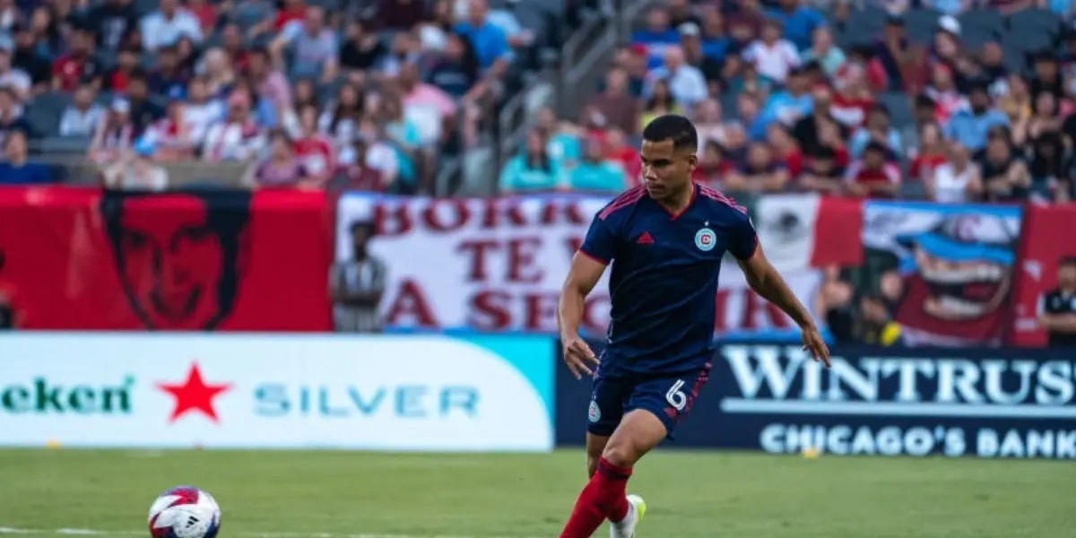Miguel Navarro llegó al Colorado Rapids tras un intercambio con su anterior club el Chicago Fire.