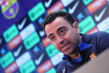 Xavi relajado de que se queda el defensor